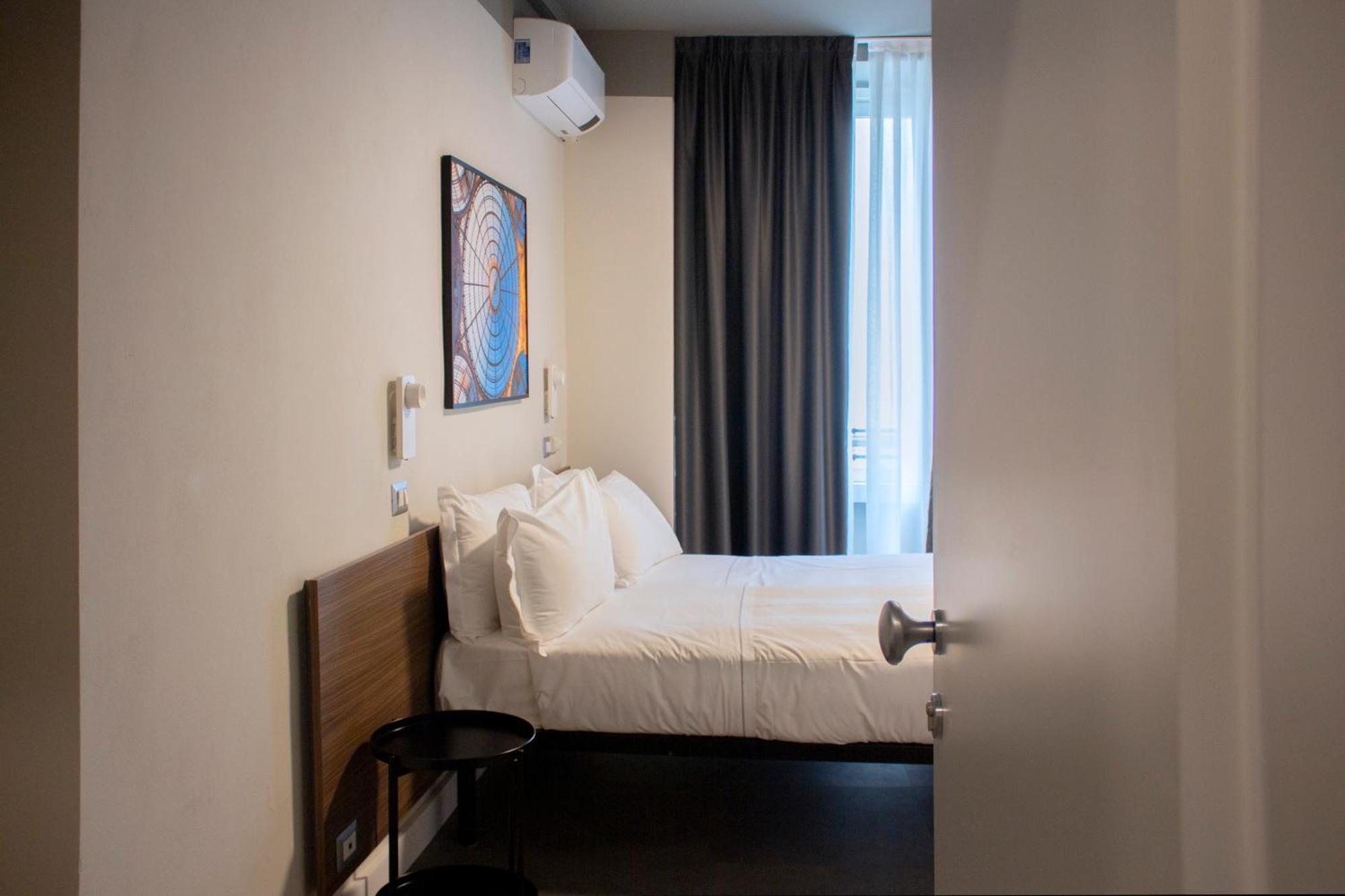 Hotel 22 Marzo Milano Ngoại thất bức ảnh